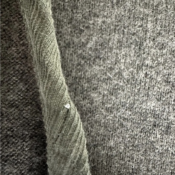 EMPORIO ARMANI Cardigan Sweater women's 12 open belted vintage bell sleeve green - Picture 7 of 13